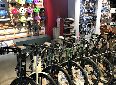Intérieur magasin de vélos Rennes Aristide Briand